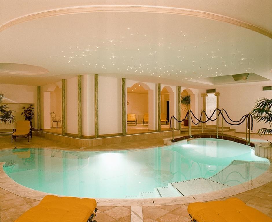 Alpentirolis Hotel Buitenkant foto